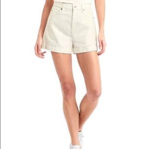 NWT Gap 1969 high rise shorts